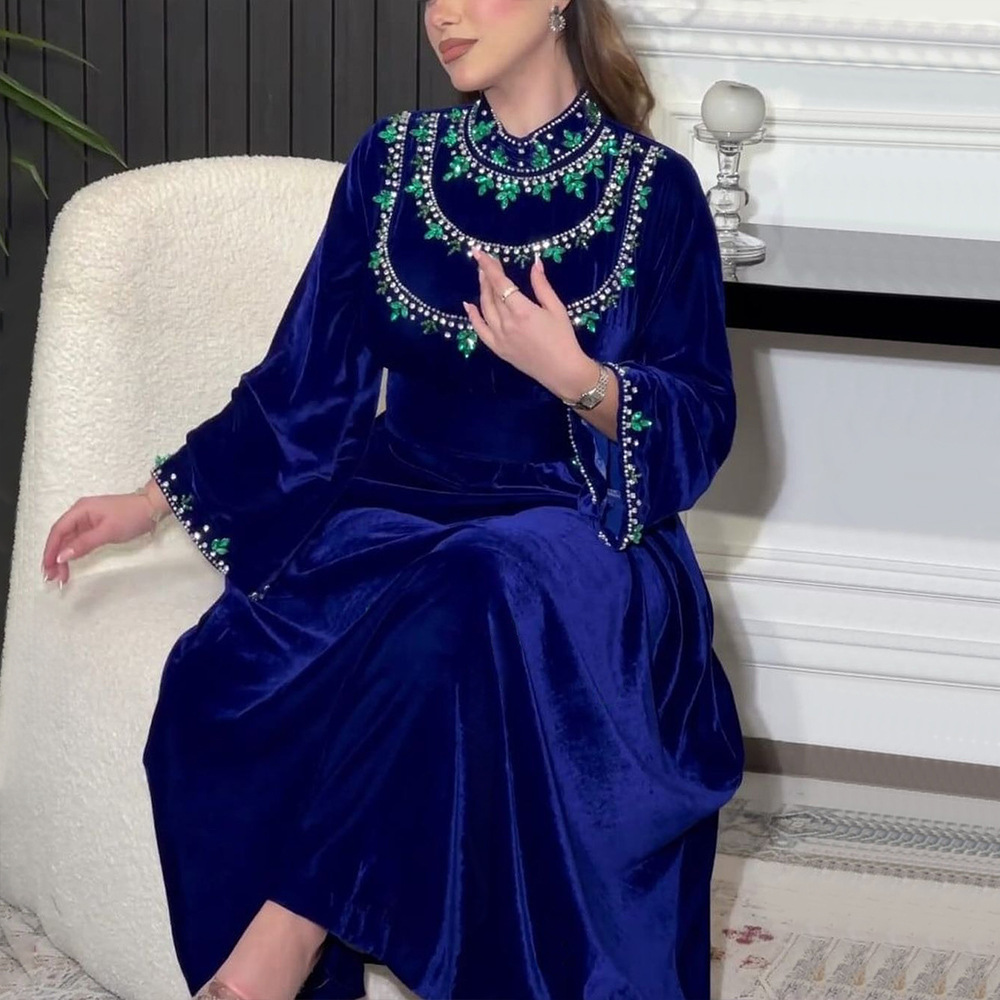 Robe musulmane arabe en velour - Winter Clothing Dubai avis et prix