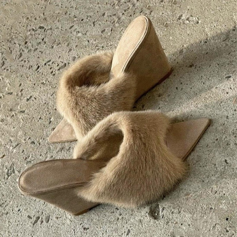 Pantoufles moelleuses pour fem - Winter Clothing Women'S avis et prix