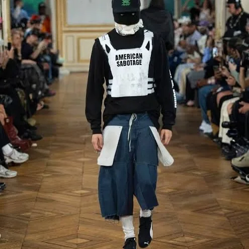 Sabotage sweats à capuche Grun - Winter Clothing Ideas avis et prix