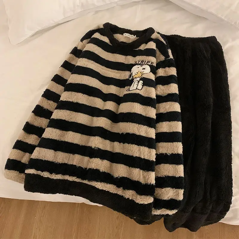 SnoAmendments-Pyjama en peluch - Winter Clothing Patterns avis et prix